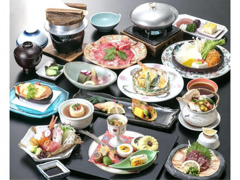 유토렐로 야마가 호텔 Yamaga 외부 사진